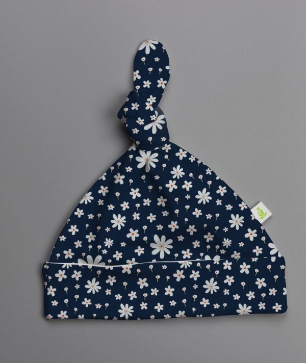 Little-Jasmine-knotted-beanie
